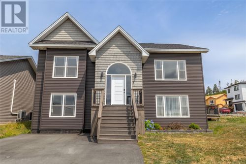 5 Port Rexton Pl, Paradise, NL, A1L4J9 | Card Image