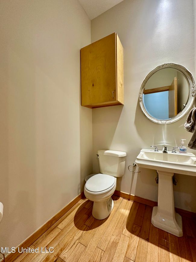 1:2 bath | Image 38