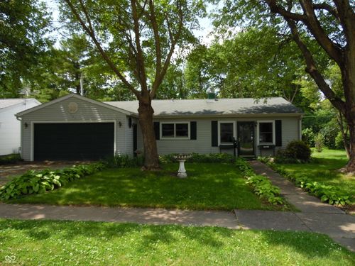 509 Eberhart Dr, Shelbyville, IN, 46176-2207 | Card Image