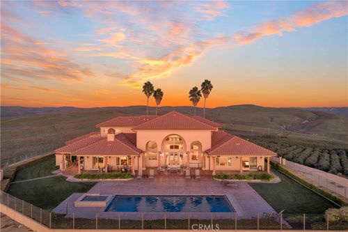 1990 E 46, Shandon, CA, 93461 | Card Image