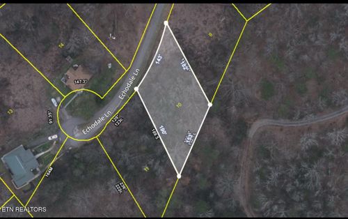 324 Echodale Ln, Knoxville, TN, 37920-5044 | Card Image