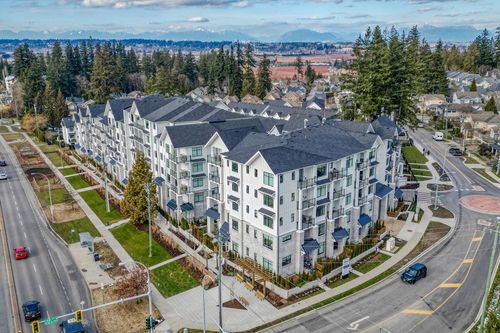 404-3315 148 St, Surrey, BC, V4P0H5 | Card Image