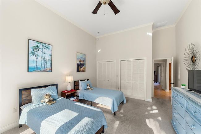 4937 Oxford Dr, House other with 3 bedrooms, 2 bathrooms and null parking in SIESTA KEY FL | Image 22