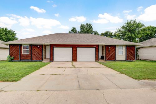 a-b-1207 W Sunset St, Springfield, MO, 65807-8010 | Card Image