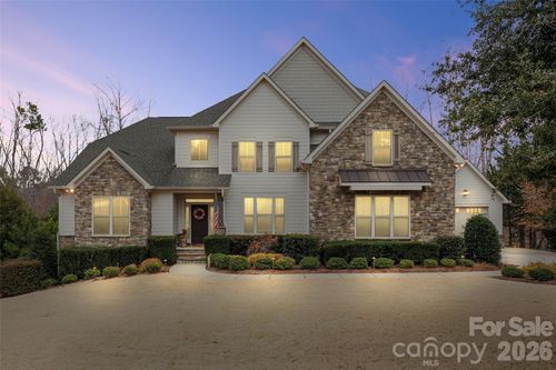 741 Fawns Glen Pl, Lake Wylie, SC, 29710-9249 | Card Image