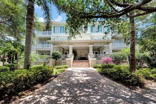 102-110 Island Plantation Terrace, Vero Beach, FL, 32963 | Card Image