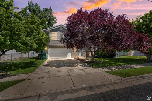 3916 W 4800 S, Roy, UT, 84067-8720 | Card Image