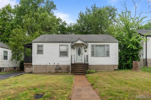 10175 Cloverdale Dr, Saint Louis, MO, 63136-4213 | Card Image