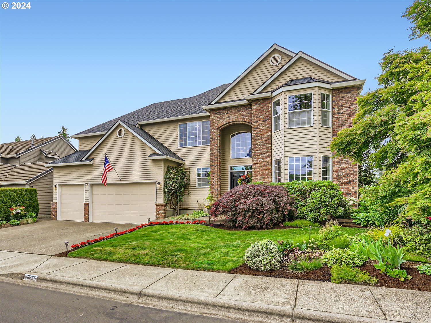 Meadows Loop, Wilsonville, OR 97070