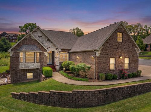 181 White Oak Cir, Walnut Shade, MO, 65771-8140 | Card Image