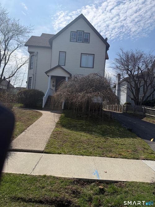 16 Mcdermott St, Danbury, CT, 06810-3280 | Card Image