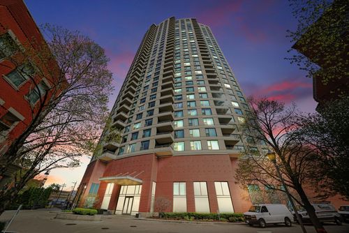 apt-2903-501 Clinton St, Chicago, IL, 60654-6598 | Card Image