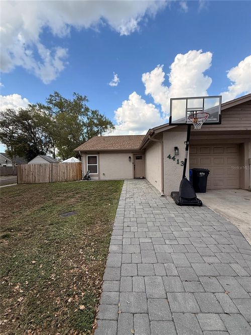 4413 Ridgeline Cir, TAMPA, FL, 33624-5231 | Card Image