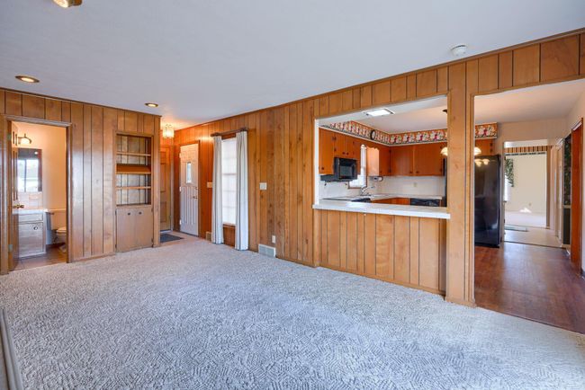 416 Crestview Dr Ne, House other with 4 bedrooms, 3 bathrooms and null parking in Lancaster OH | Image 26