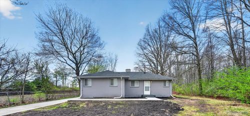 6914 Arlene Ct, Romulus, MI, 48174-4052 | Card Image