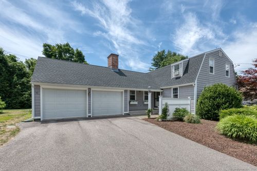 252 Overlook Rd, Glastonbury, CT, 06033-3618 | Card Image