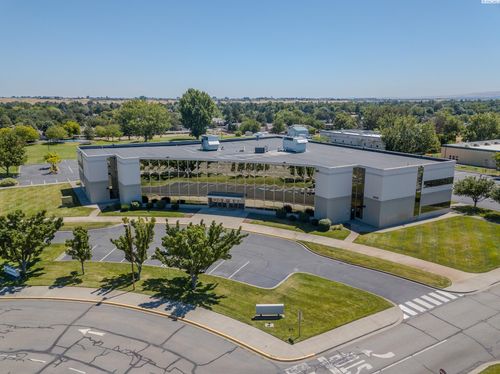 2425 Stevens Center Pl, Richland, WA, 99354-1874 | Card Image