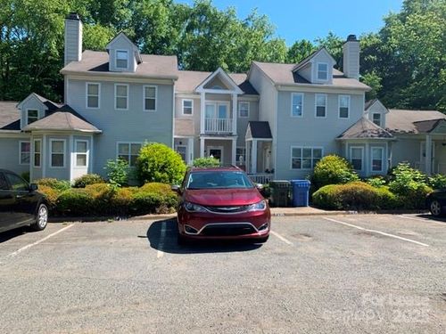 7332 Meadow Glen Dr, Mint Hill, NC, 28227-8725 | Card Image