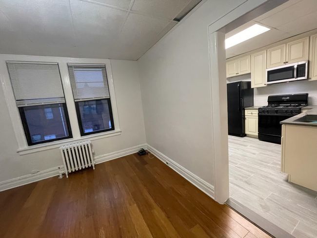 APT-2R - 266 Jericho Tpke, Condo with 2 bedrooms, 1 bathrooms and null parking in Mineola NY | Image 9