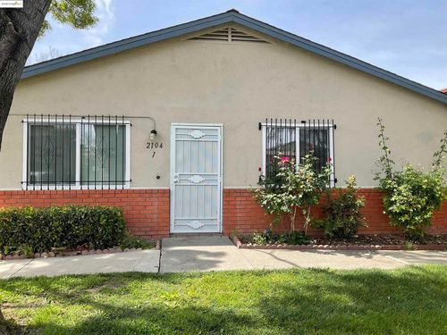 1-2104 Lemontree Way, Antioch, CA, 94509-3252 | Card Image