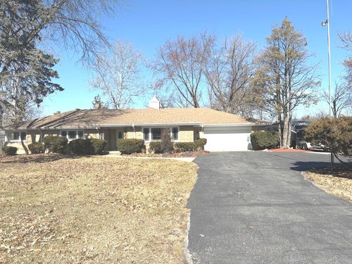 17w120 Woodland Ave, Bensenville, IL, 60106-2830 | Card Image