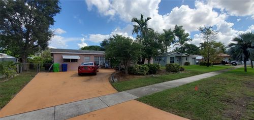 6231 Nw 18th St, Sunrise, FL, 33313-4610 | Card Image