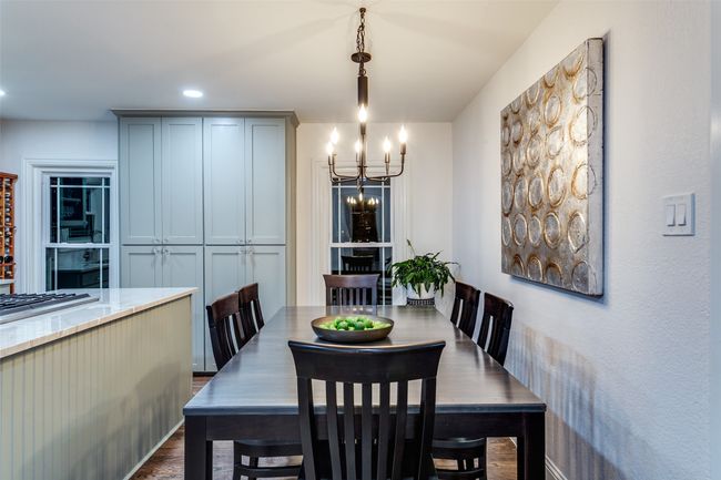 854 E Wall St, House other with 3 bedrooms, 2 bathrooms and null parking in Grapevine TX | Image 12