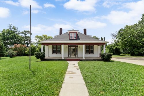 300 Maple St, Smyrna, TN, 37167-2607 | Card Image