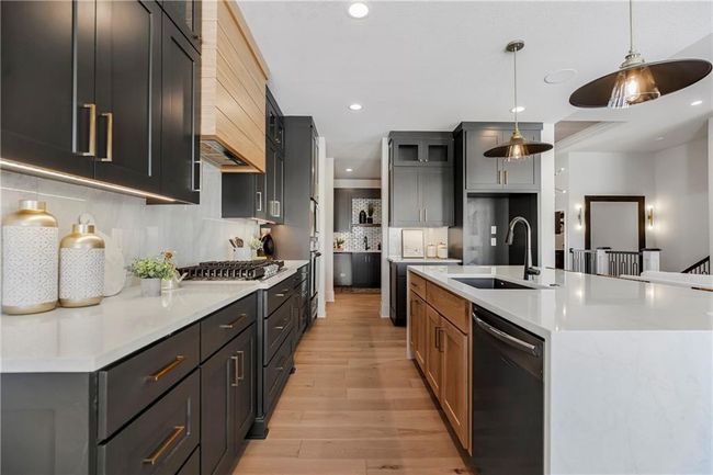 Previous Model Photos. Actual features and sizes may vary. Contact Onsite Agent for details! | Image 6