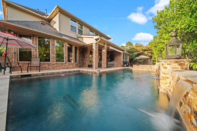 207 Fox Squirrel Ct, House other with 4 bedrooms, 4 bathrooms and 3 parking in Pinehurst TX | Image 4