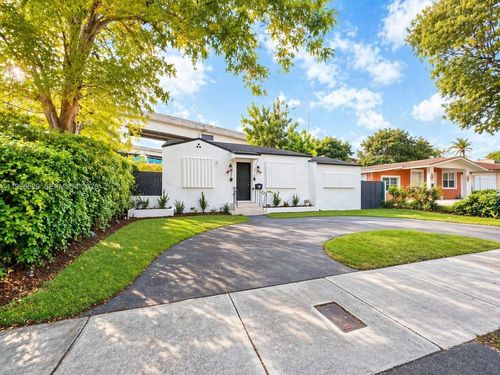 736 Nw 41st St, Miami, FL, 33127-2741 | Card Image