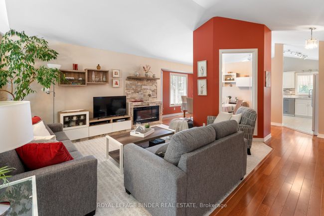 3073 Robinet Rd, House other with 5 bedrooms, 3 bathrooms and 6 parking in Windsor ON | Image 5