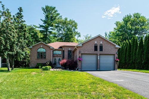 37 Brouwer Cres, Wasaga Beach, ON, L9Z1L8 | Card Image