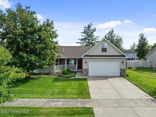 2082 E Goldleaf Ln, Coeur D Alene, ID, 83815-8200 | Card Image