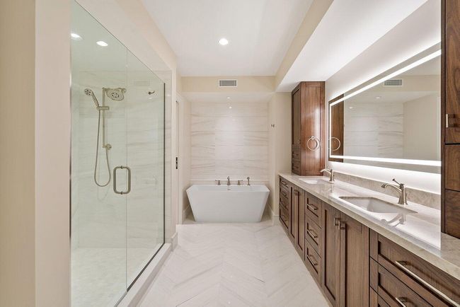 APT-2110 - 2816 Se Dune Dr, Condo with 2 bedrooms, 4 bathrooms and null parking in Stuart FL | Image 20