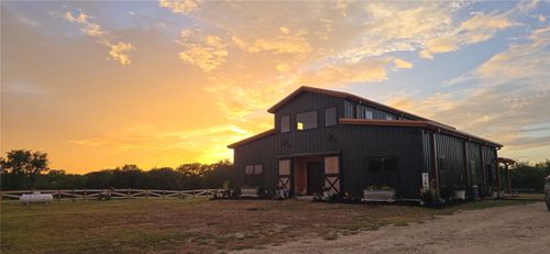 9924 Nw County Road 2221, Barry, TX, 75102-4906 | Card Image