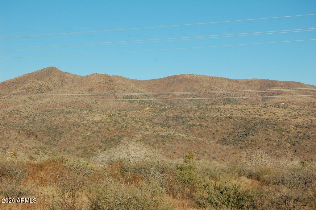 Land in Black Canyon City 4