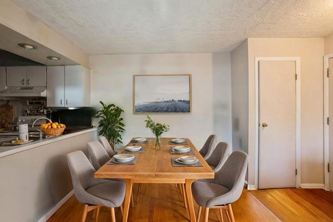 APT-1A - 1900 Plum Grove Rd, Condo with 1 bedrooms, 1 bathrooms and 2 parking in Rolling Meadows IL | Image 6