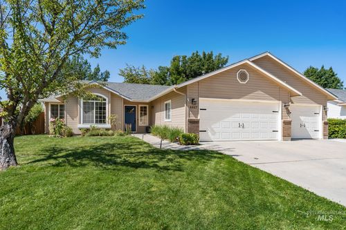 4467 S Falconrest Way, Boise, ID, 83716-6674 | Card Image