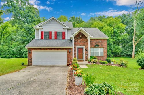 11219 Kempsford Dr, Charlotte, NC, 28262-2527 | Card Image