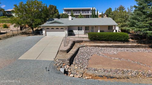 9160 E Swift Trail Dr, Prescott Valley, AZ, 86314-7344 | Card Image