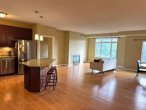 unit-409-619 8th St Se, Minneapolis, MN, 55414-1190 | Card Image