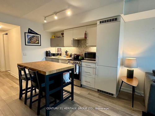 602-181 Huron St, Toronto, ON, M5T0C1 | Card Image