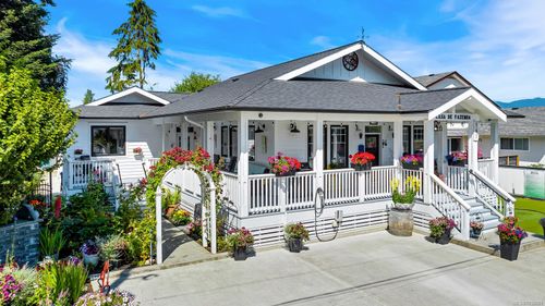 141 Castle Pl, Duncan, BC, V9L4Y3 | Card Image