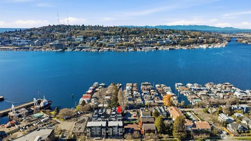 a-2010 Fairview Ave E, Seattle, WA, 98102-6393 | Card Image