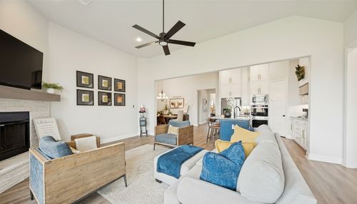 1806 Hidden Water Trl, Midlothian, TX, 76065-2863 | Card Image