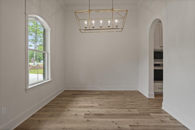 Formal Dining | Image 8