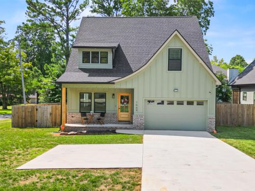 1669 Morris Hill Rd, Chattanooga, TN, 37421-3339 | Card Image