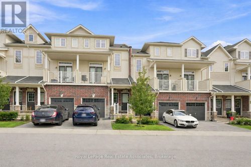 50-403 Westwood Dr, Kitchener, ON, N2M0B5 | Card Image