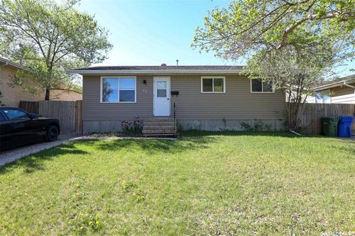31 Paynter Crescent, Regina, SK, S4X1H5 | Card Image
